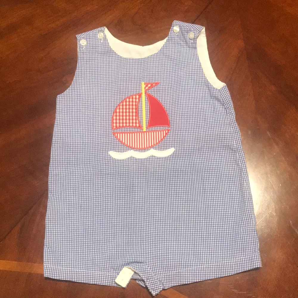 Baby boy 12m ship romper